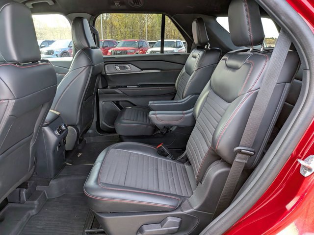 Certified 2025 Ford Explorer ST-Line image 28