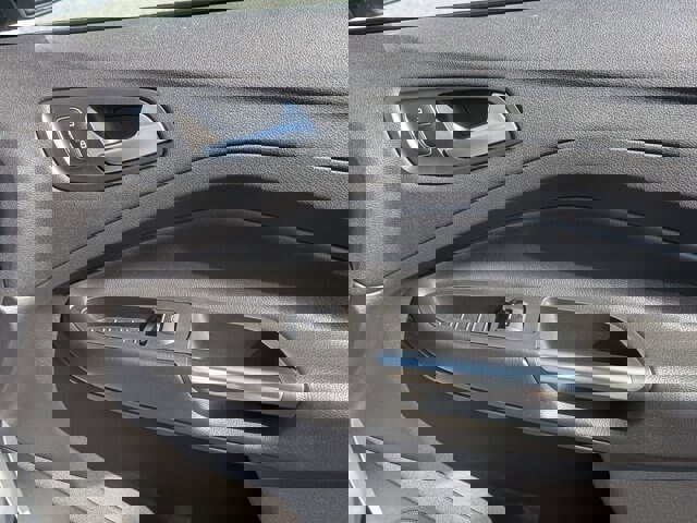 Certified 2018 Ford Escape Titanium w/ Ford Safe & Smart Package image 37