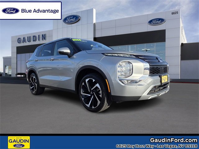 Used 2024 Mitsubishi Outlander SE image 7