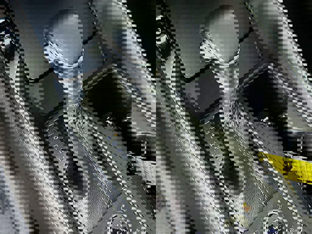 Used 2022 Kia Sorento S w/ Panoramic Sunroof Package image 22