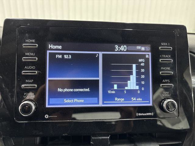 Used 2022 Toyota Camry SE image 11