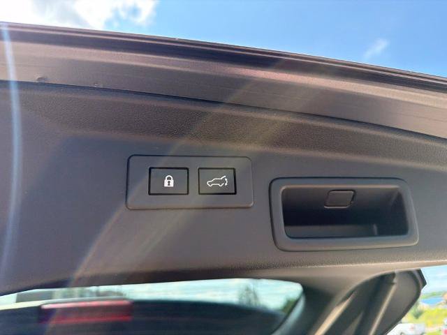 Used 2026 Subaru Outback Wilderness AWD/4WD image 21