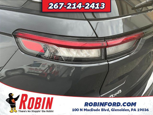 Used 2025 Jeep Grand Cherokee Limited AWD/4WD image 22