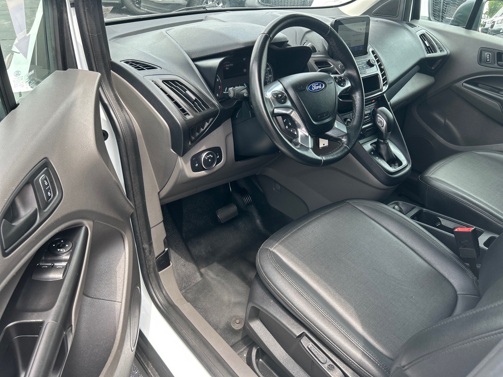 Certified 2022 Ford Transit Connect XL w/ CNG/LPG Engine Prep Package FWD image 5