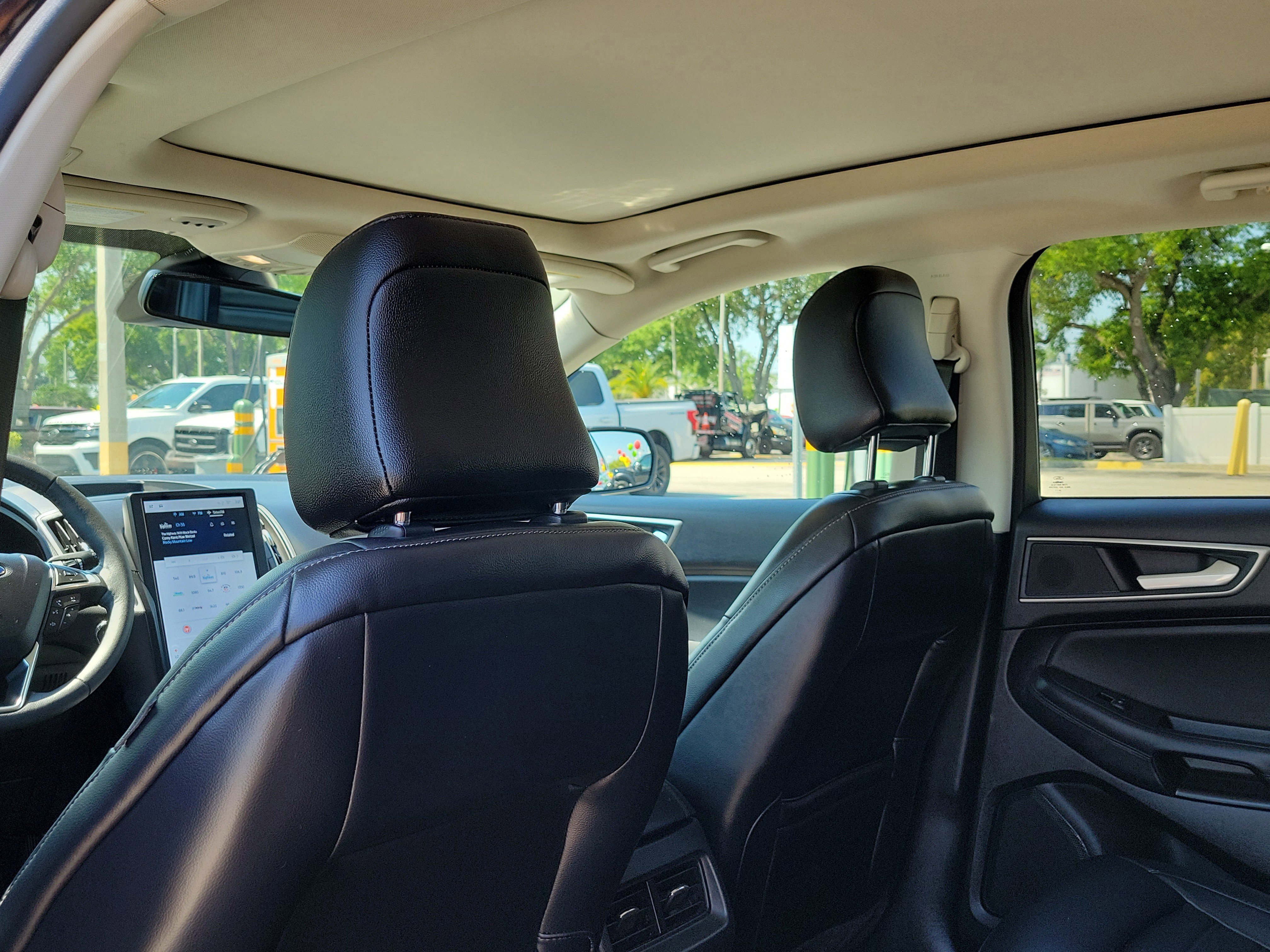 Certified 2024 Ford Edge SEL w/ Convenience Package image 14