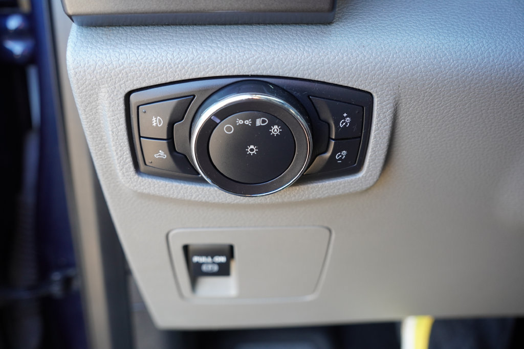 Certified 2018 Ford F150 XLT AWD/4WD image 24