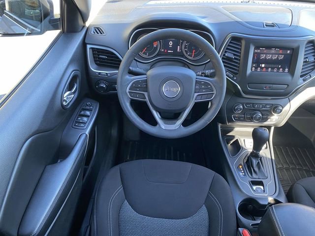 Used 2020 Jeep Cherokee Latitude image 13