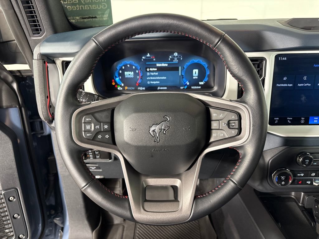 Certified 2025 Ford Bronco Heritage Edition AWD/4WD image 17