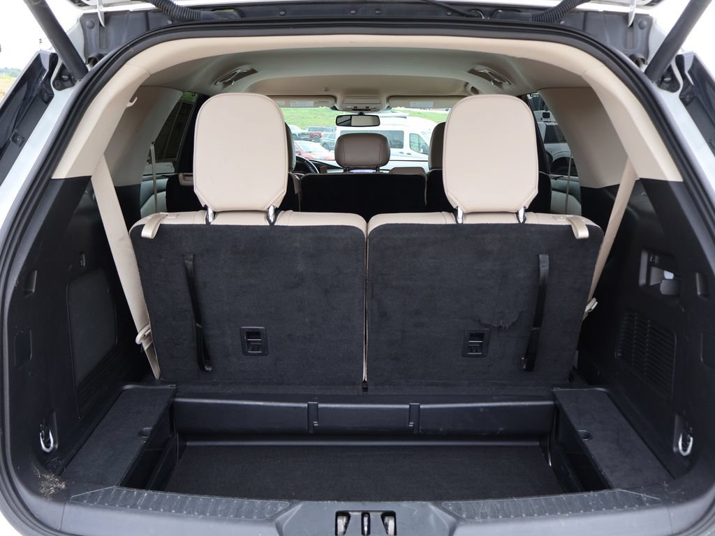 Certified 2023 Ford Explorer Limited AWD/4WD image 17