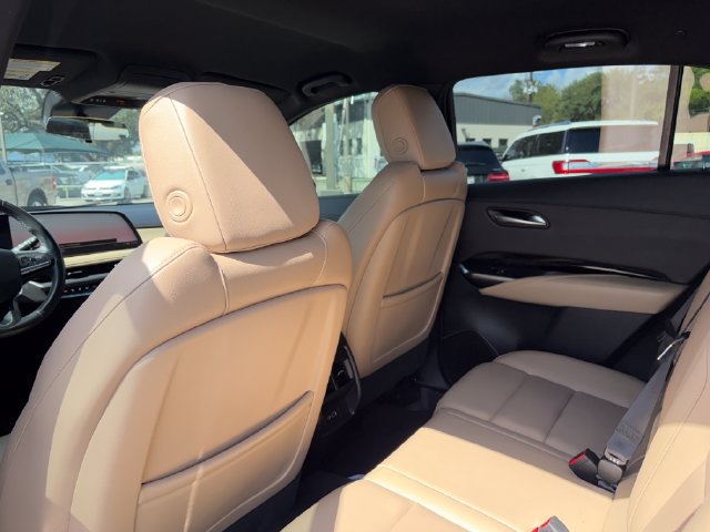 Used 2024 Cadillac XT4 Luxury FWD image 25