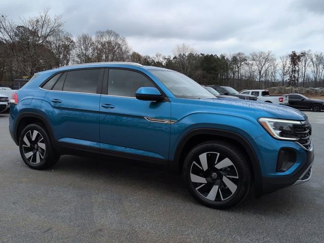Used 2024 Volkswagen Atlas Cross Sport SE video 2