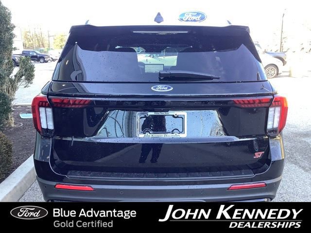 Certified 2025 Ford Explorer ST image 4