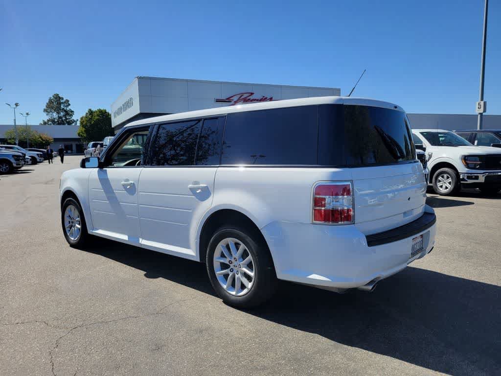 Certified 2019 Ford Flex SE FWD image 3