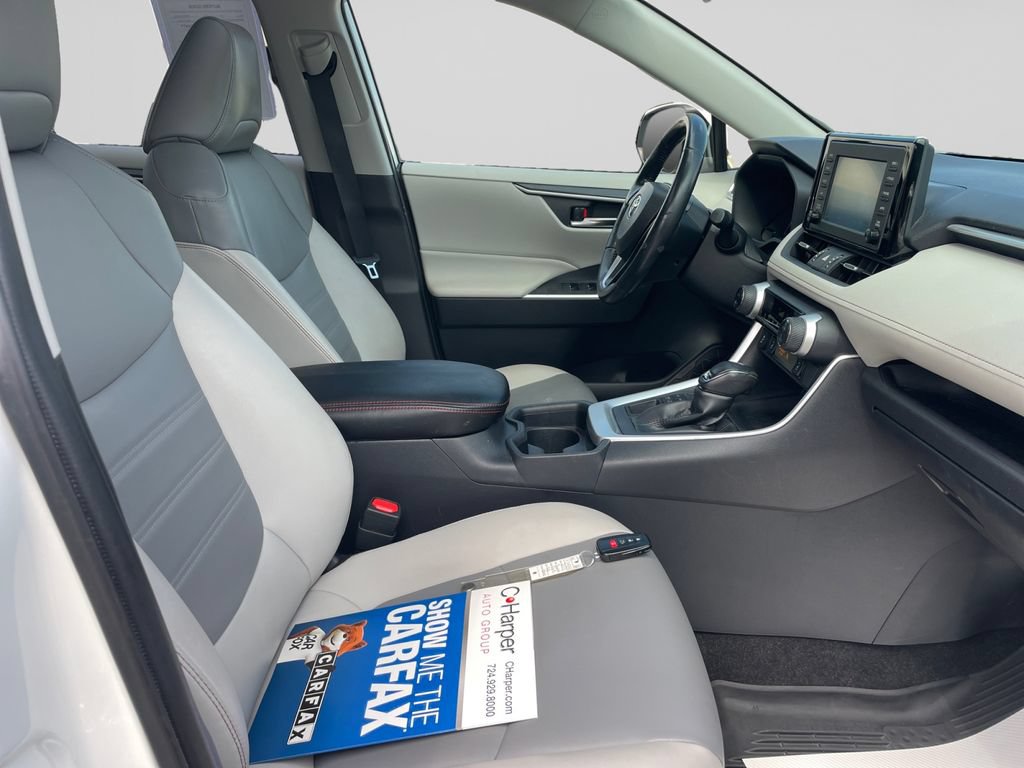 Used 2019 Toyota RAV4 XLE Premium w/ Cold Weather Package AWD/4WD image 11