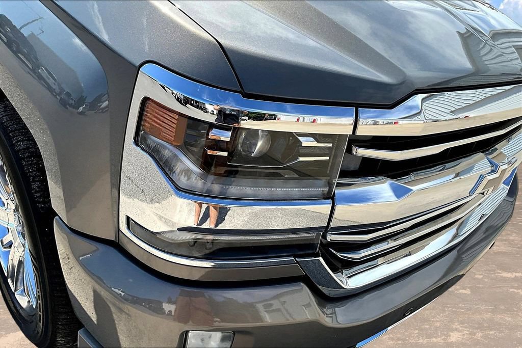 Used 2017 Chevrolet Silverado 1500 High Country RWD image 34
