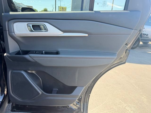 Certified 2025 Ford Explorer Active w/ Active Comfort Package AWD/4WD image 29