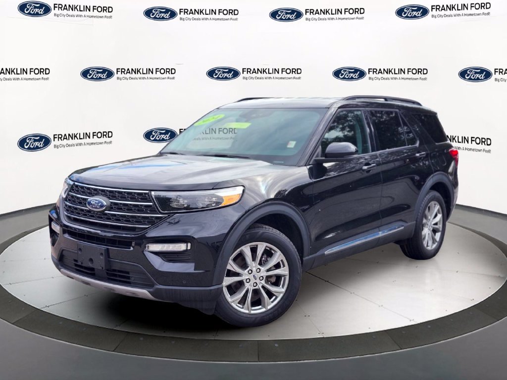 Certified 2024 Ford Explorer XLT w/ Equipment Group 202A