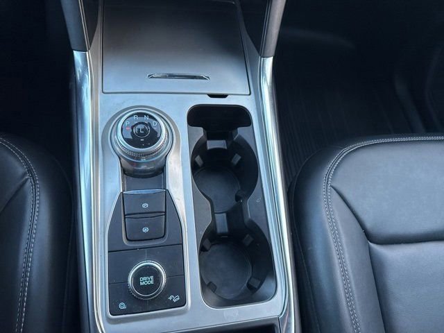 Certified 2022 Ford Explorer XLT w/ Equipment Group 202A image 24