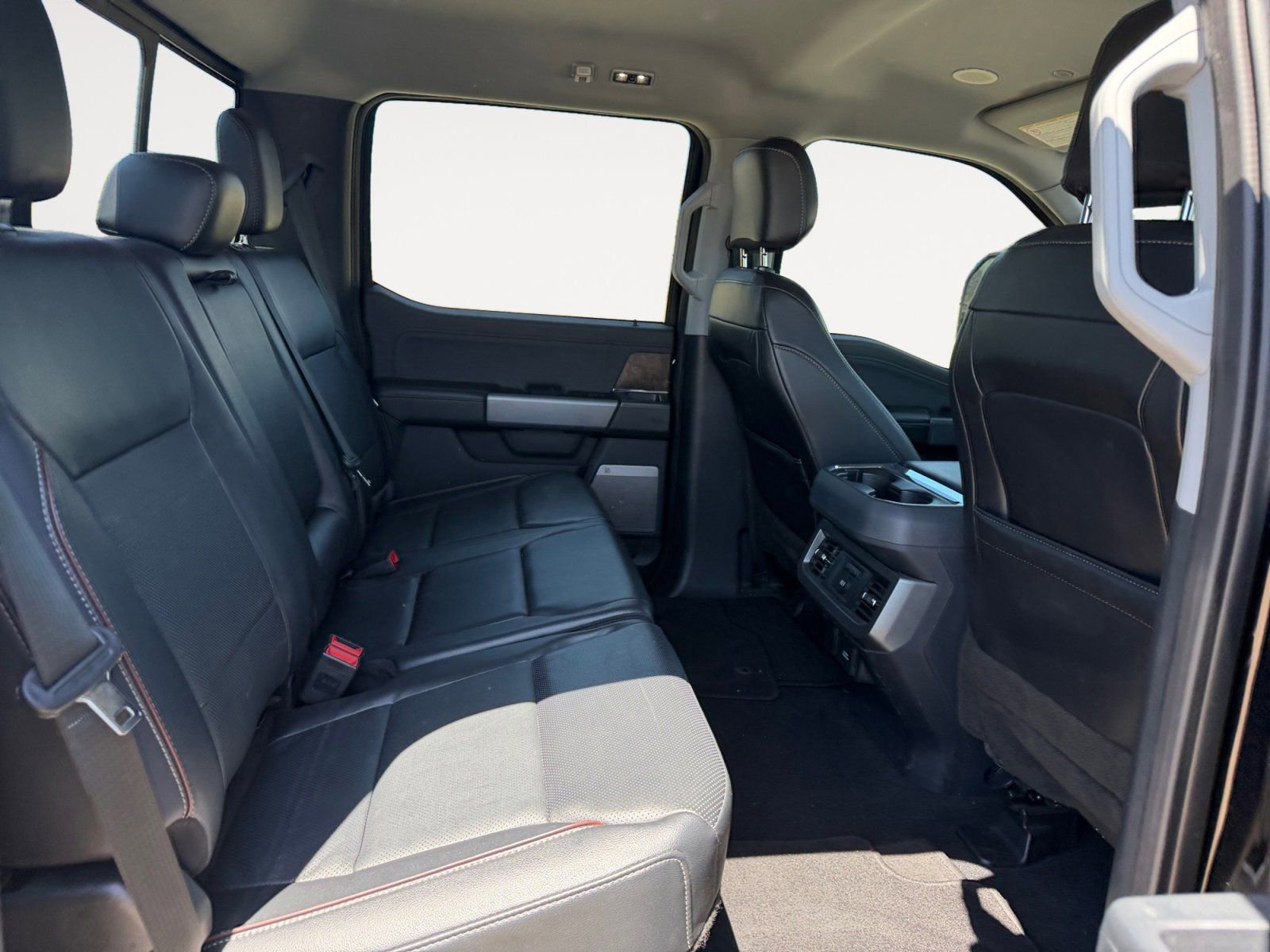 Certified 2023 Ford F250 Lariat w/ Lariat Ultimate Package AWD/4WD image 13