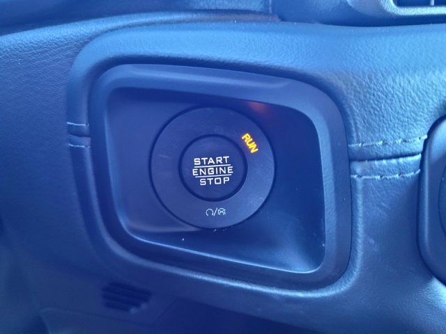 Used 2025 Jeep Gladiator Sport AWD/4WD image 20