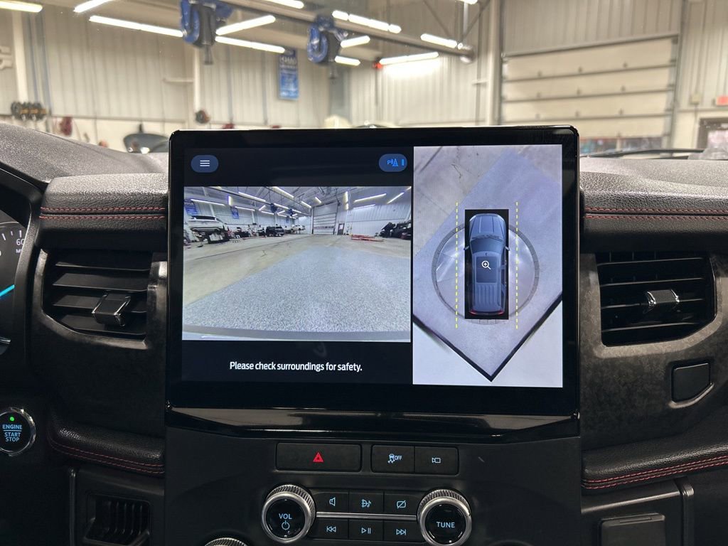 Certified 2022 Ford Expedition Limited image 23