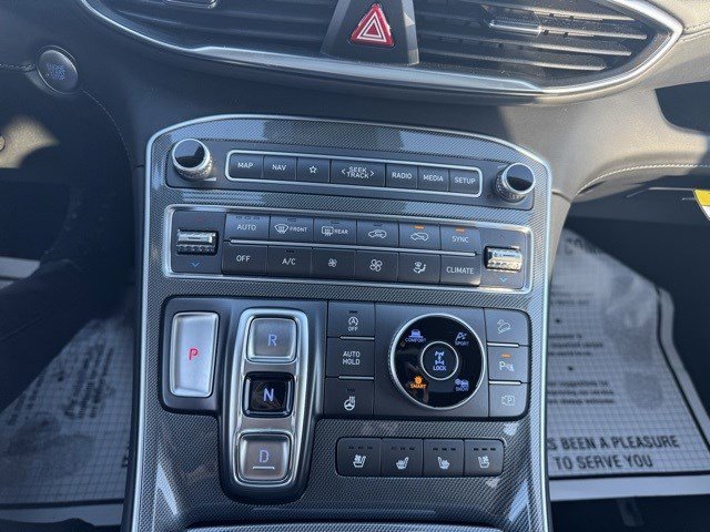 Used 2022 Hyundai Santa Fe Limited image 22