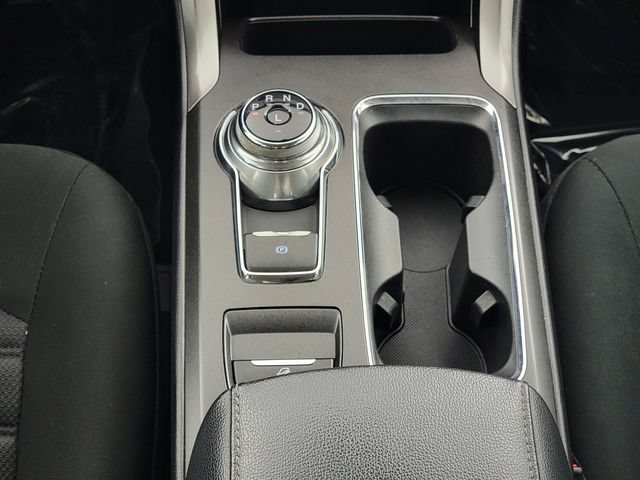 Certified 2017 Ford Fusion SE w/ Fusion SE Technology Package FWD image 26