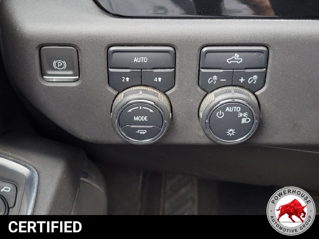 Used 2023 Chevrolet Silverado 1500 LT w/ Protection Package AWD/4WD image 27
