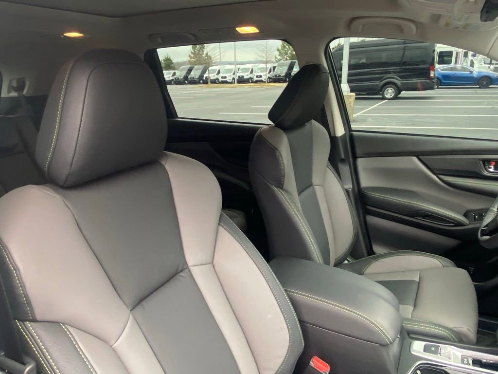Used 2024 Subaru Ascent Onyx Edition image 29