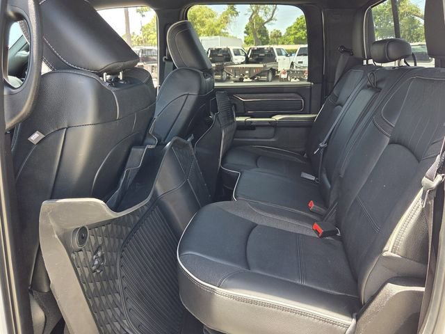 Used 2025 RAM 3500 Limited AWD/4WD image 14