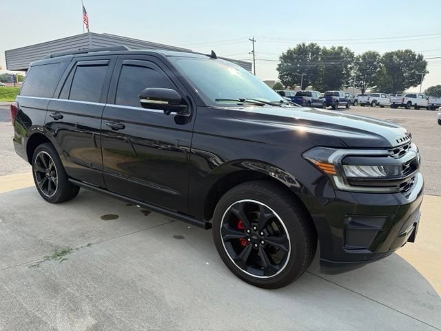 Certified 2022 Ford Expedition Limited AWD/4WD image 4