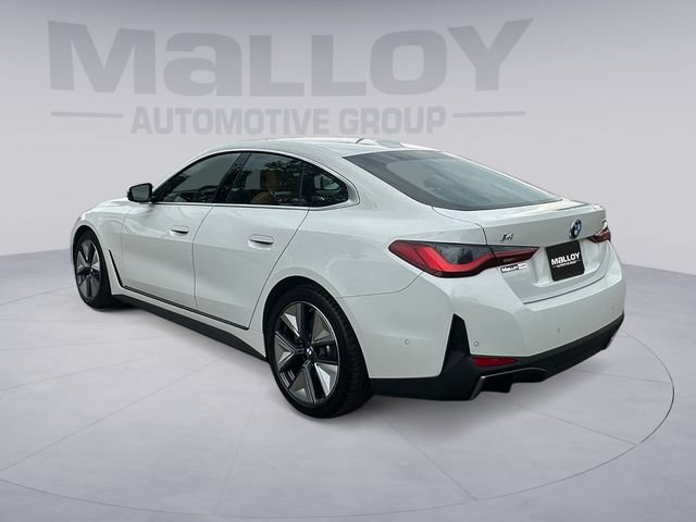 Used 2025 BMW i4 xDrive40i w/ Premium Package AWD/4WD image 3
