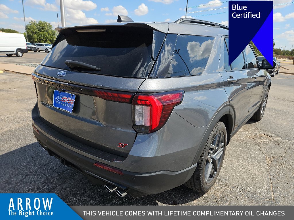 Certified 2026 Ford Explorer ST RWD image 12
