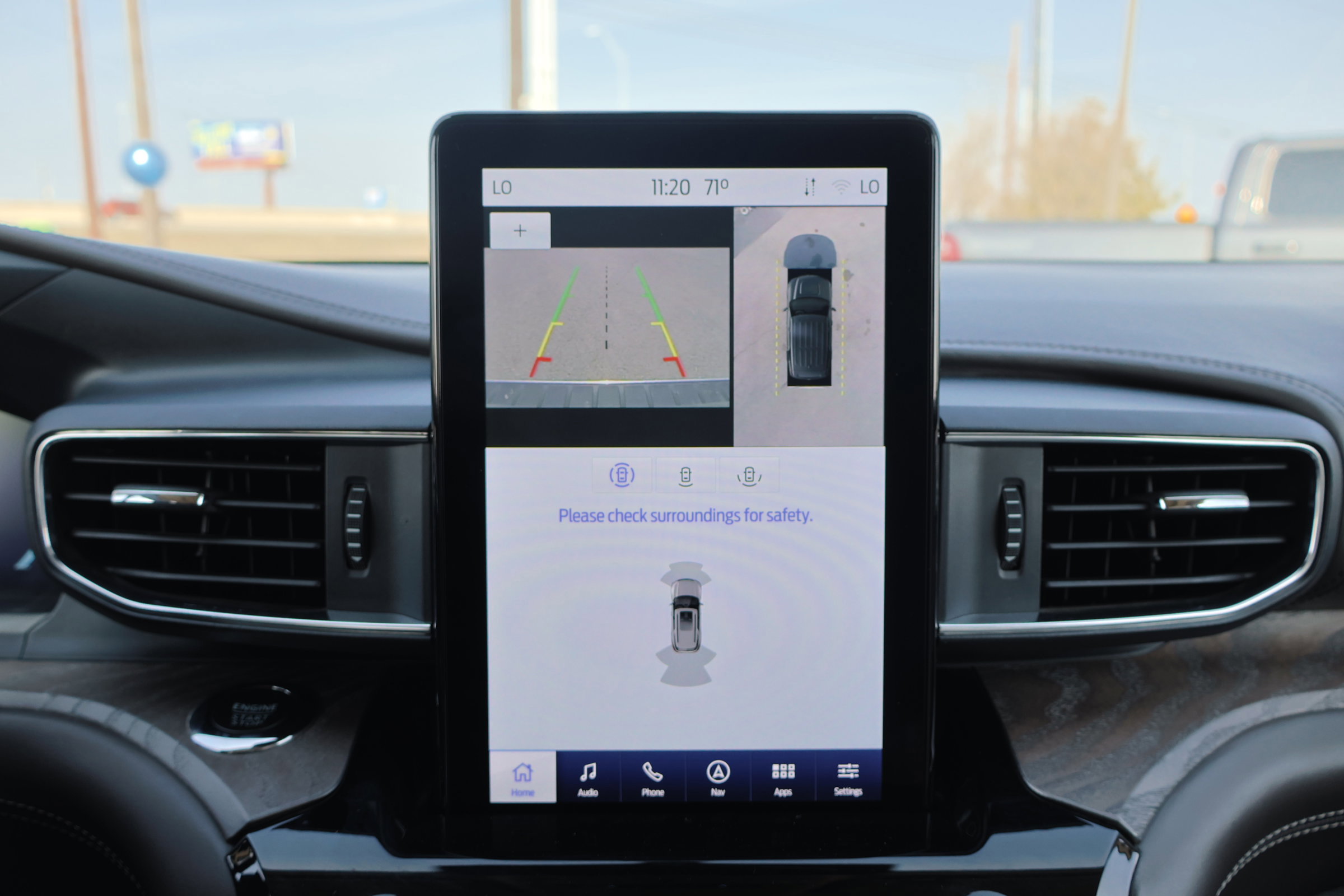 Certified 2022 Ford Explorer Platinum w/ Equipment Group 601A image 23