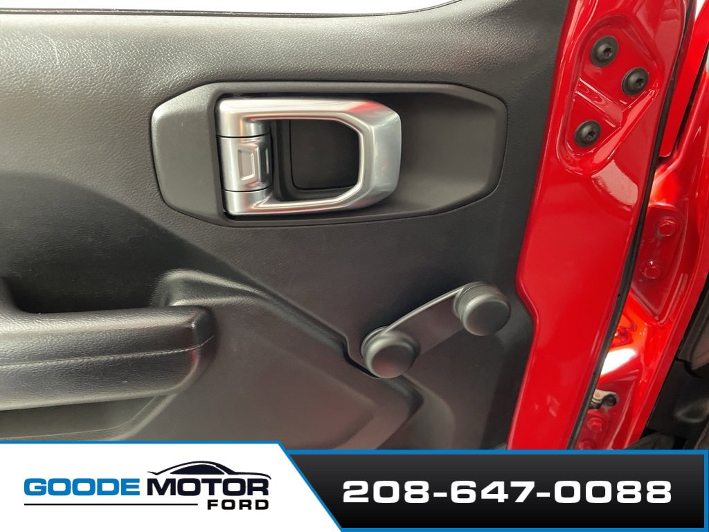 Used 2020 Jeep Wrangler Sport image 17