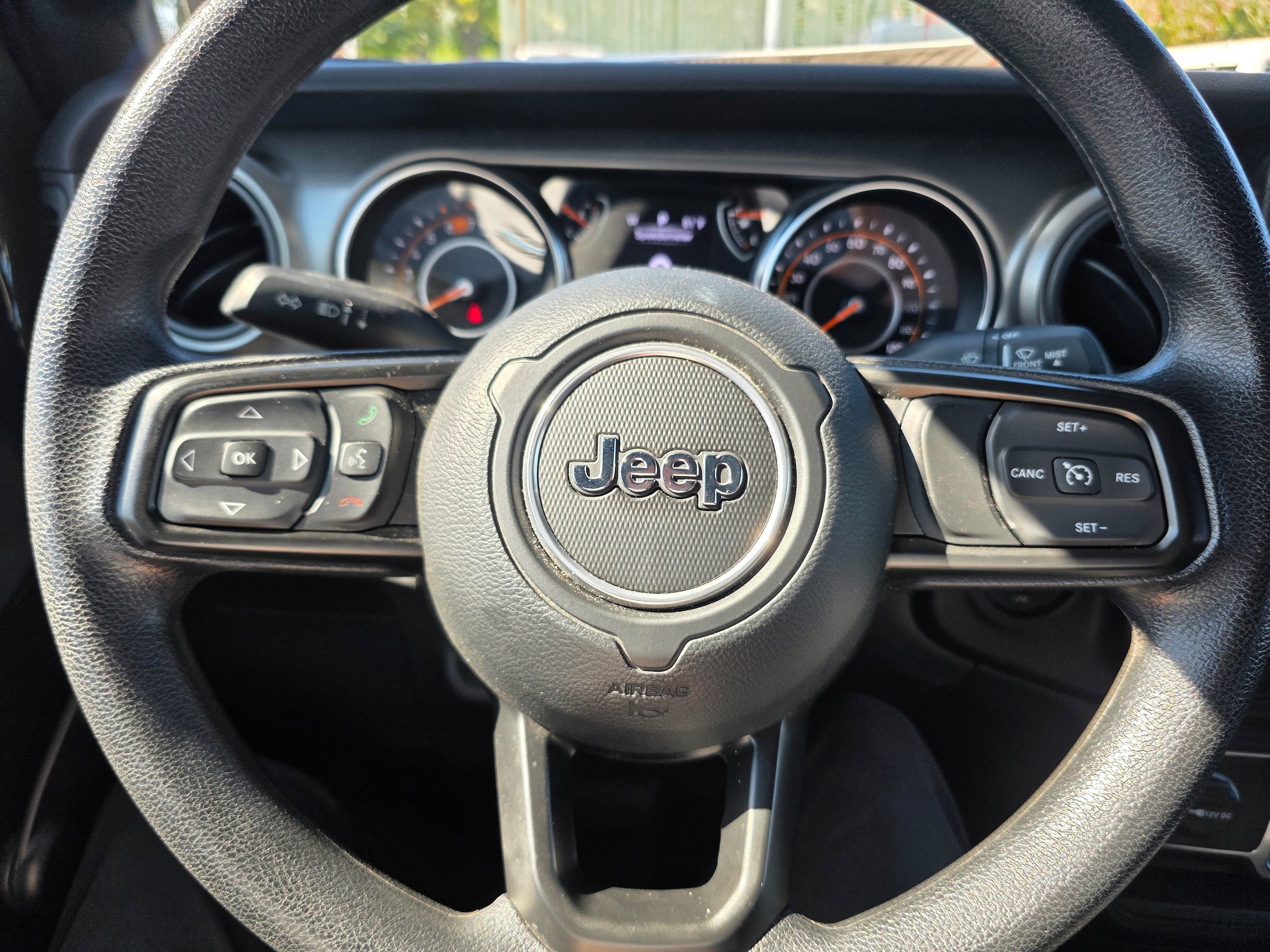 Used 2023 Jeep Wrangler Sport AWD/4WD image 12