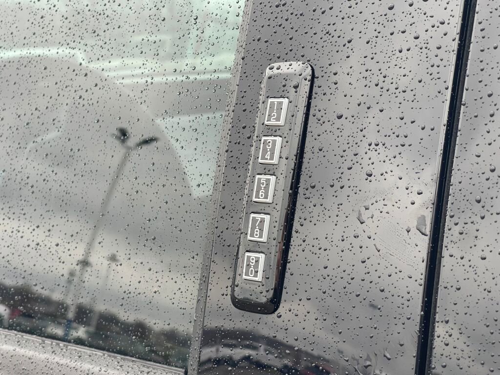 Certified 2024 Ford F150 Raptor image 30