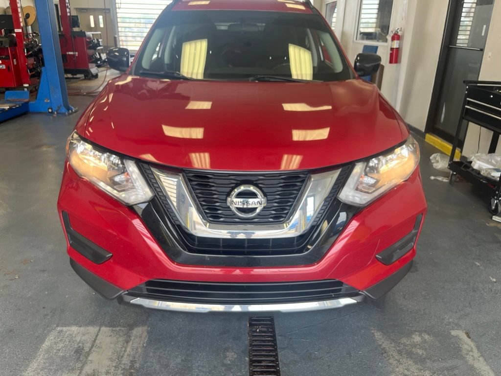 Used 2017 Nissan Rogue SV w/ Midnight Edition Package AWD/4WD image 15