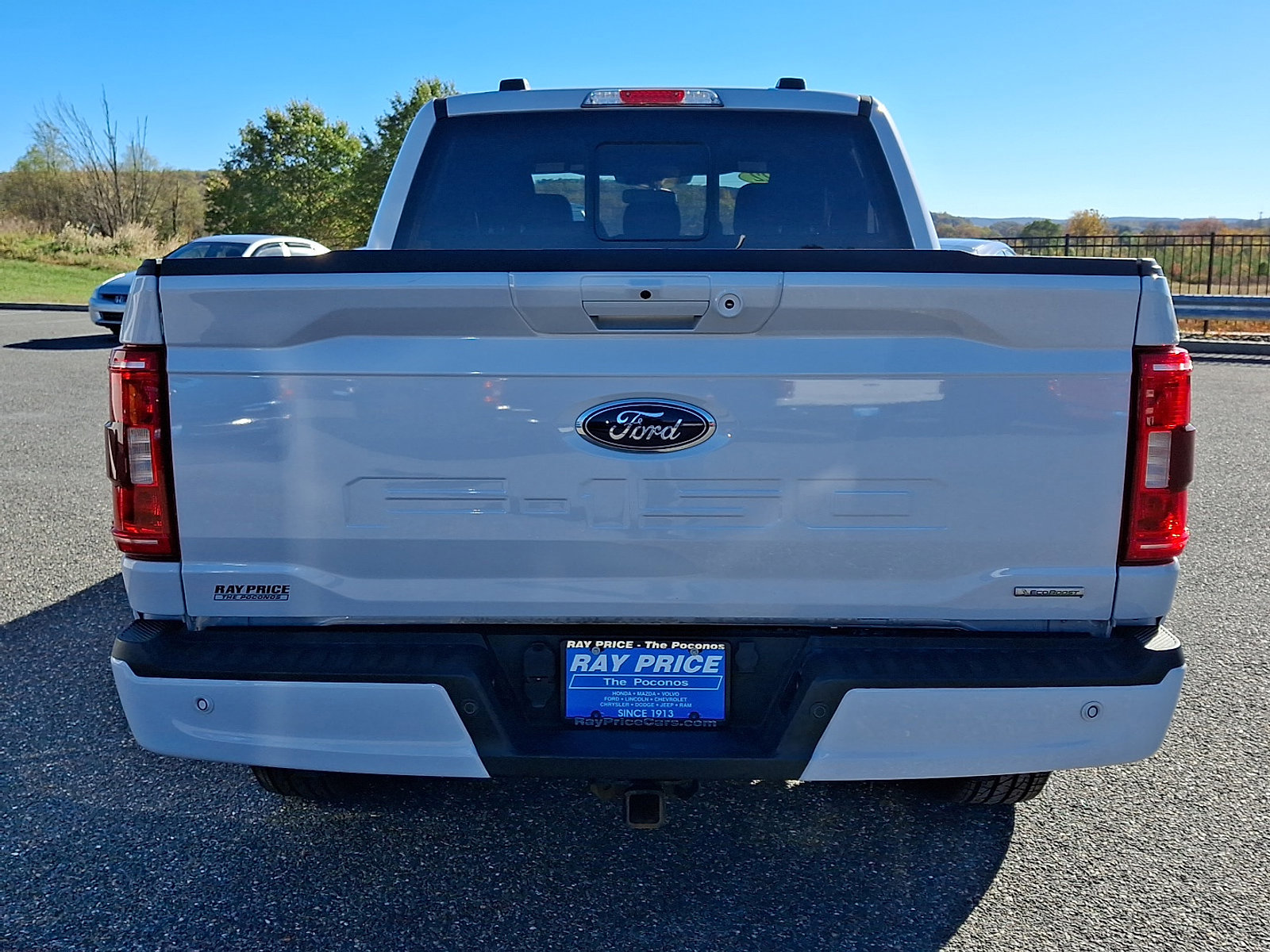 Certified 2022 Ford F150 XLT w/ Equipment Group 302A High image 3