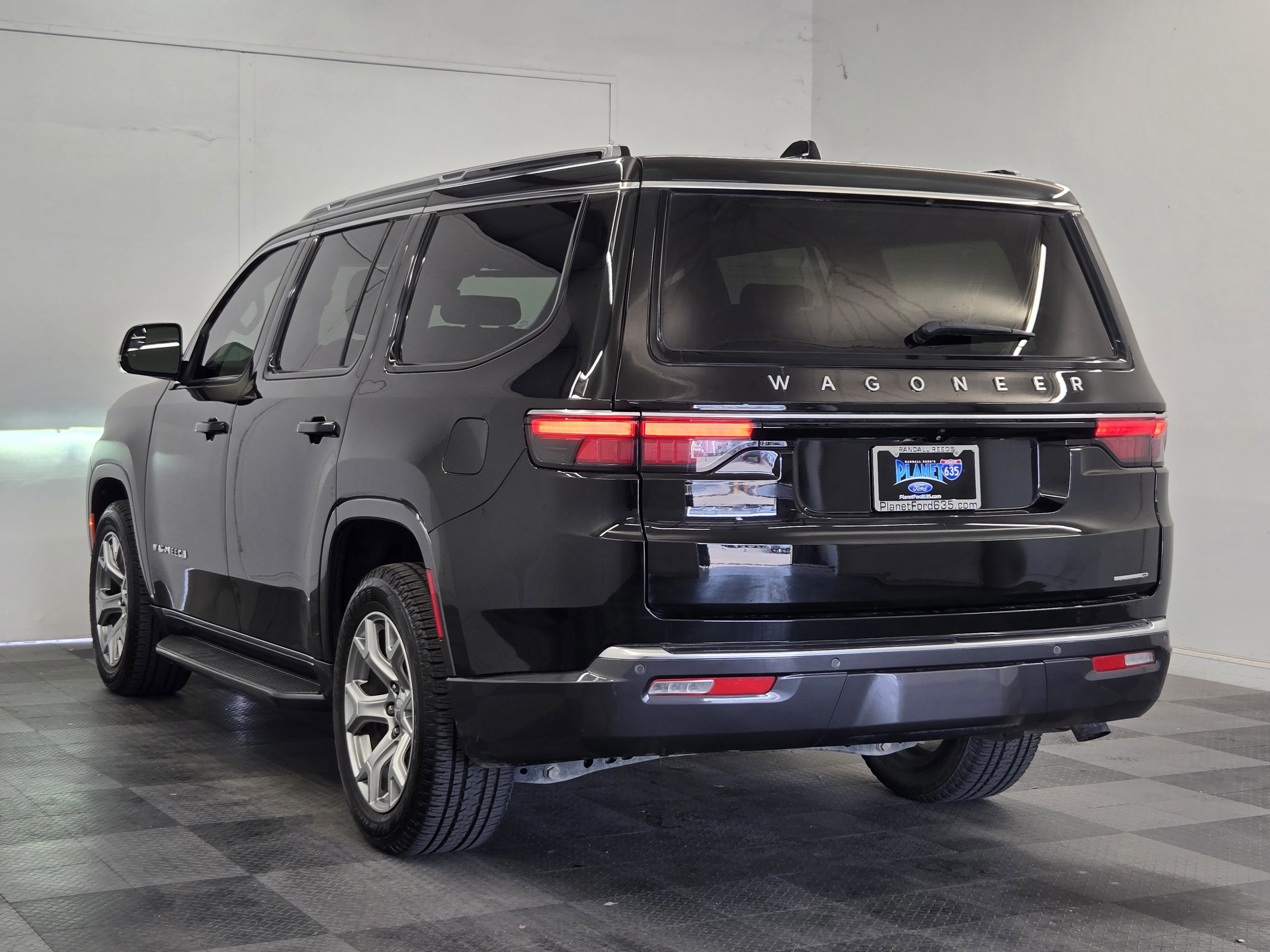 Used 2022 Jeep Wagoneer Series II video 2