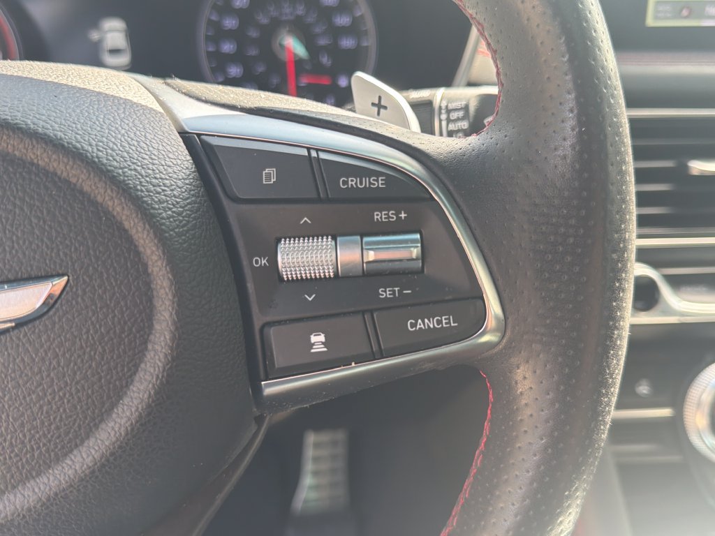 Used 2021 Genesis G70 3.3T w/ Sport Package RWD image 21