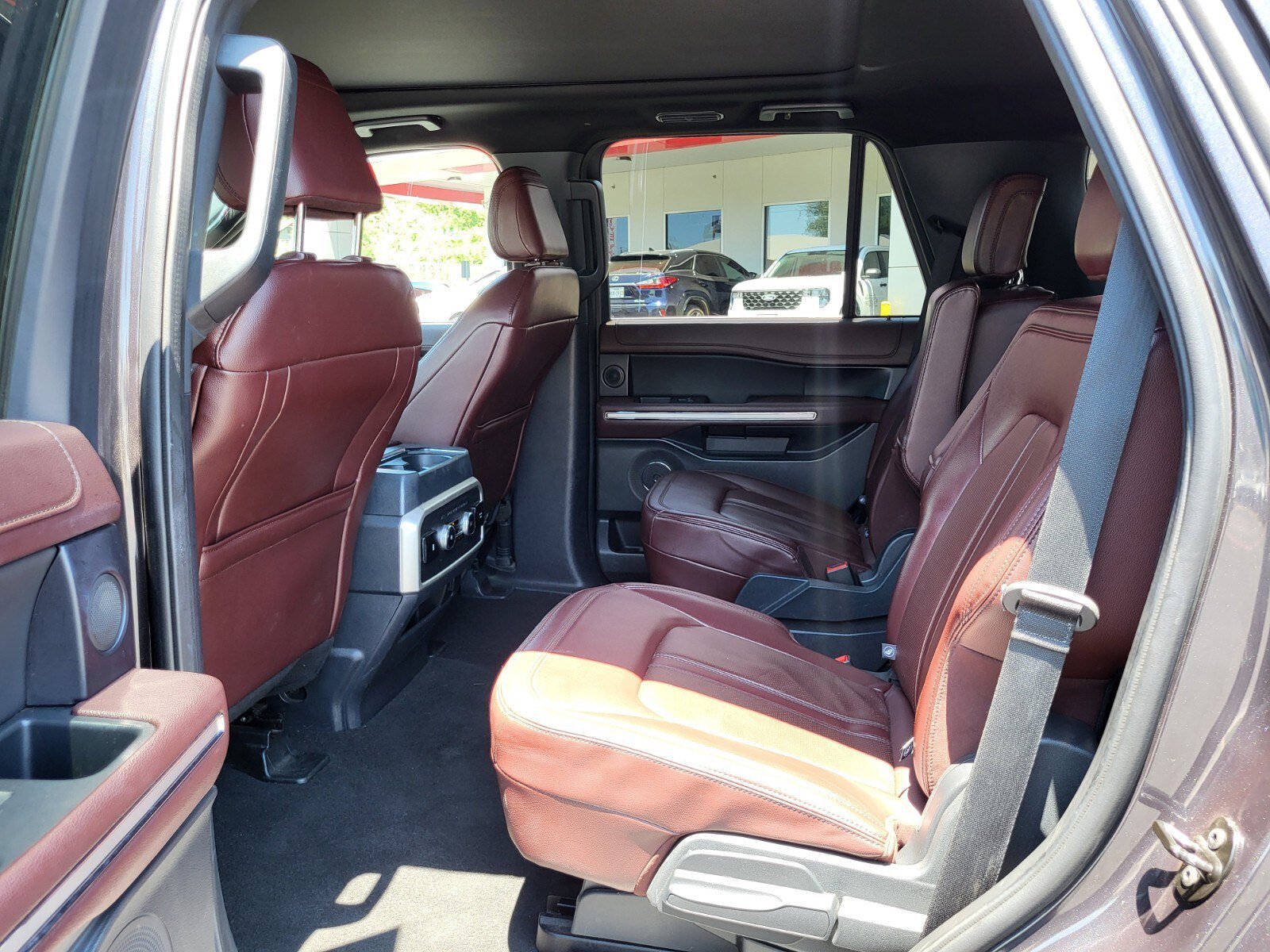 Certified 2024 Ford Expedition Limited AWD/4WD image 17