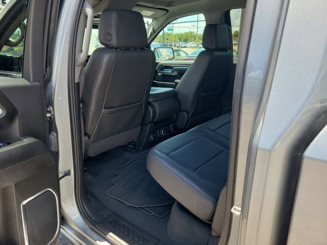 Used 2025 GMC Sierra 1500 SLT RWD image 10