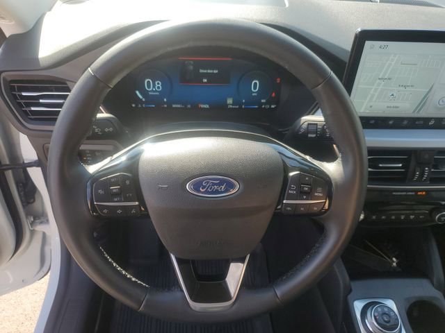 Certified 2023 Ford Escape Platinum w/ Premium Technology Package AWD/4WD image 15