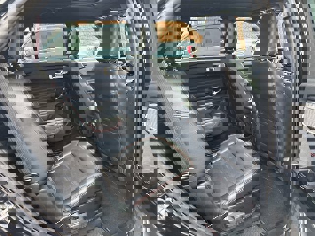 Certified 2023 Ford Explorer ST-Line w/ Class IV Trailer Tow Package image 11