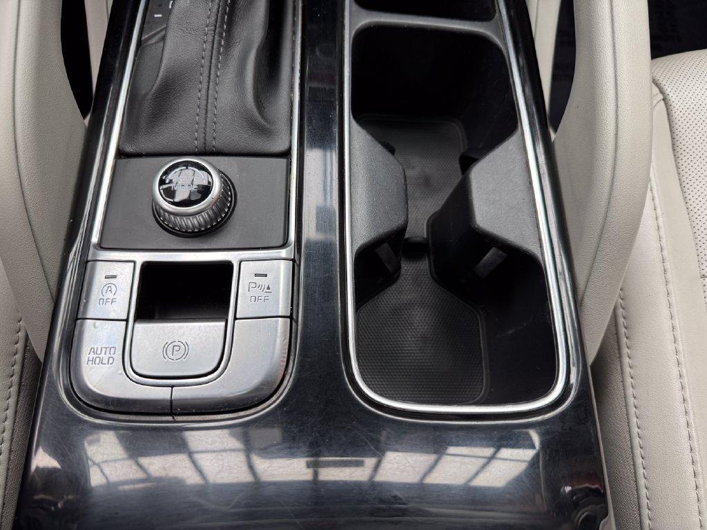 Used 2020 Kia Telluride S w/ S 8 Passenger Seating Package FWD image 23