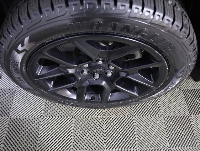 Used 2024 RAM 1500 Laramie AWD/4WD image 37