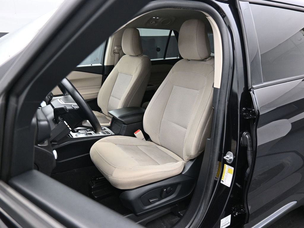 Certified 2022 Ford Explorer XLT image 36