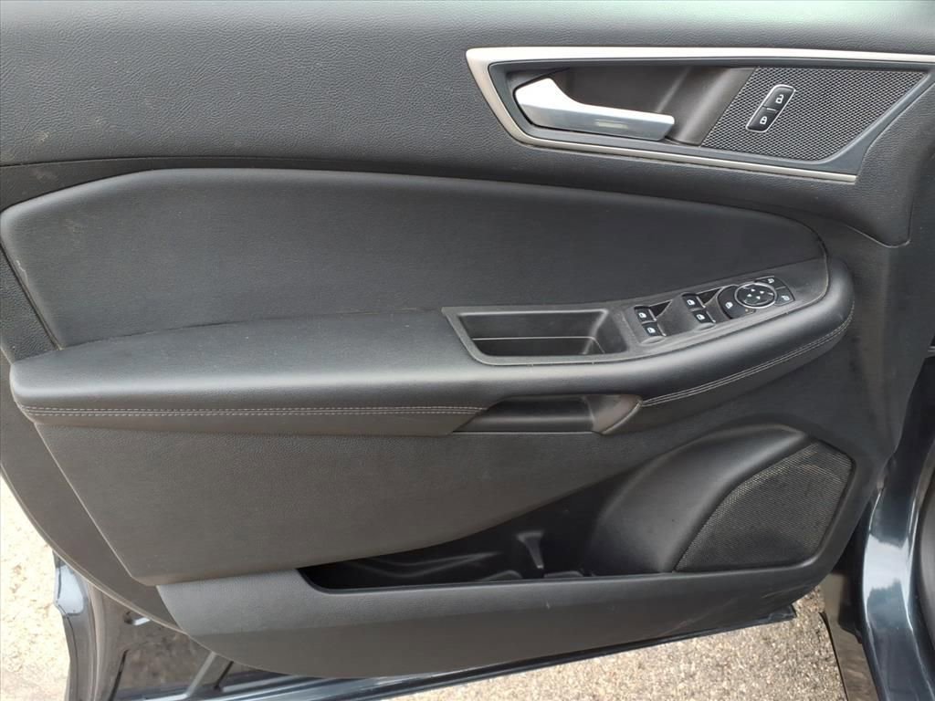 Certified 2024 Ford Edge SEL image 13