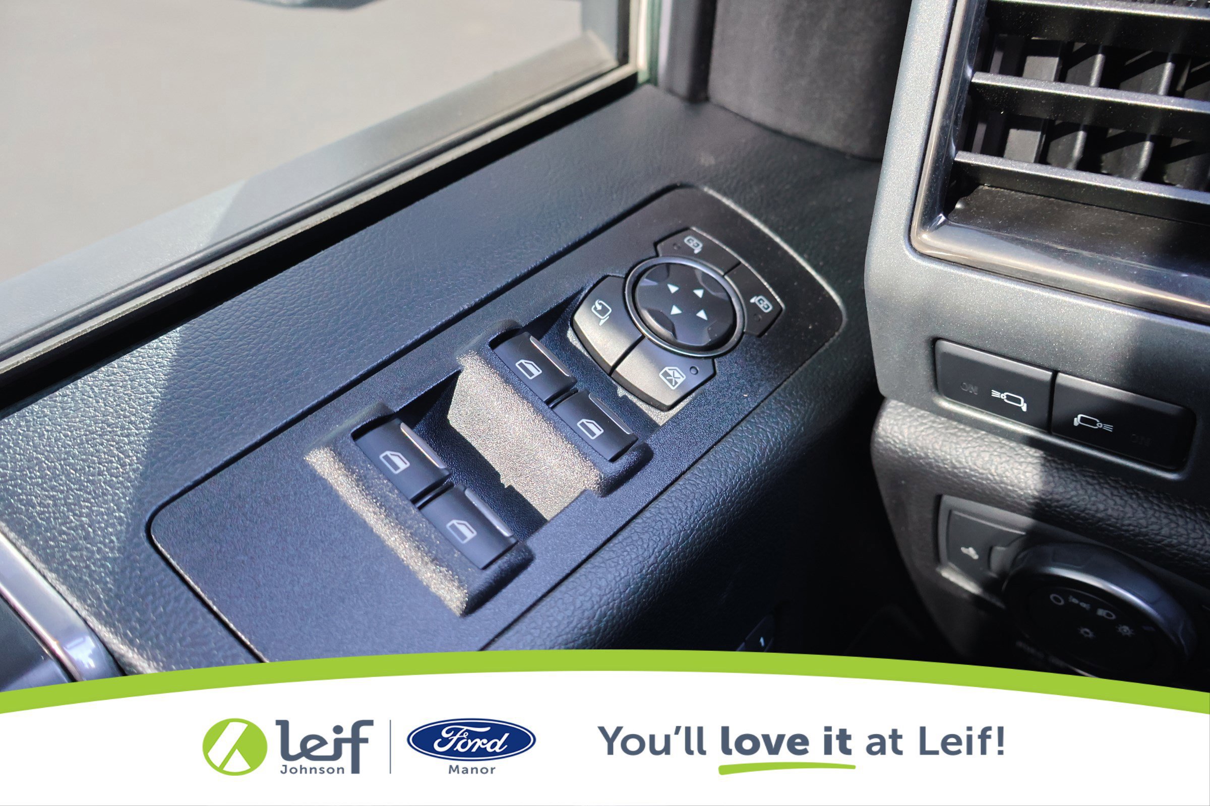 Certified 2019 Ford F150 Raptor w/ Equipment Group 802A Luxury image 16